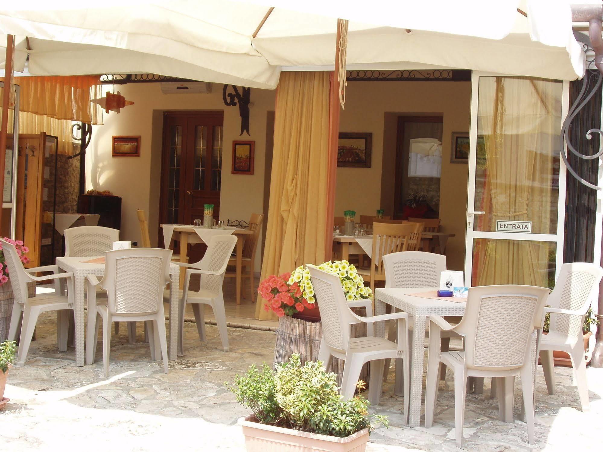 Locanda Ai Archi Di Andreola Monica Farra di Soligo Εξωτερικό φωτογραφία