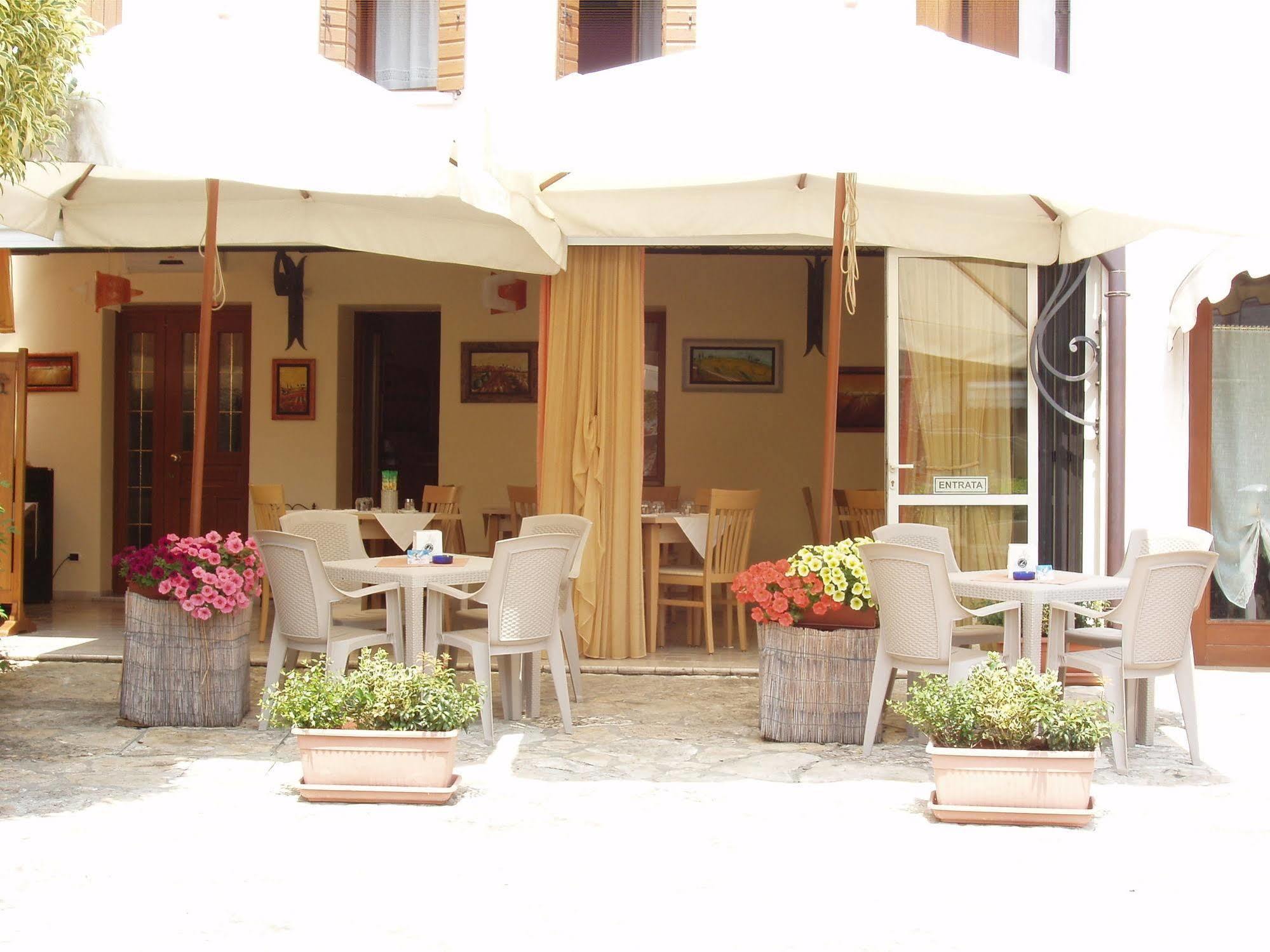 Locanda Ai Archi Di Andreola Monica Farra di Soligo Εξωτερικό φωτογραφία